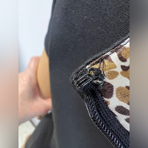 TAHARI ARTHUR S. LEVINE Black slip dress with animal print lining cap sleeve 12 - Picture 6 of 14